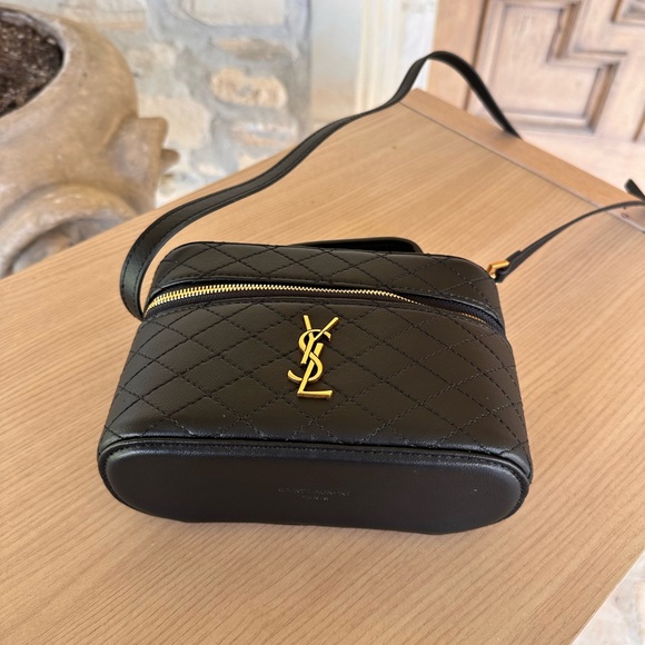 YSL gwp Black and Gold Quilted Crossbody Bag - Picture 4 of 7